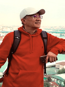李.jpg